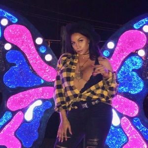 Meet your Posher, Celine